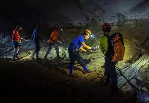 Hung Thoong Exploration 3 Days 2 Nights 