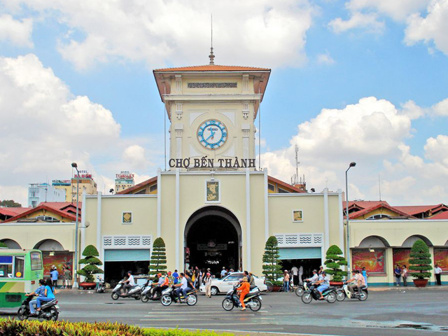 Ho-Chi-Minh-City-Day-Tour-By-Private-Car-2
