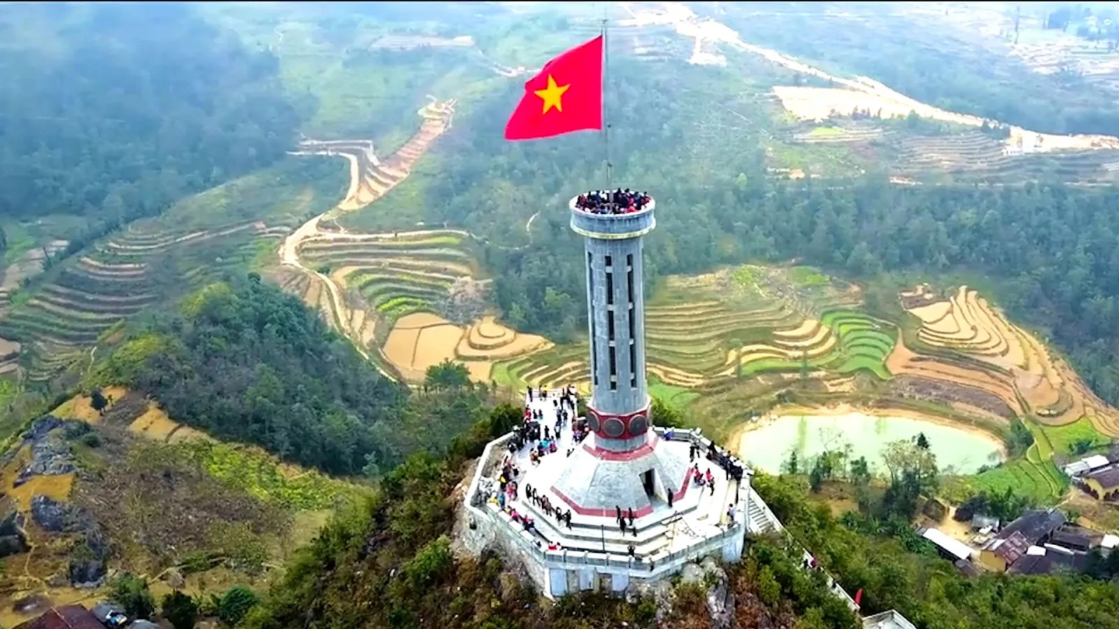 Lung Cu Flag Tower - Mui Ne Private Car