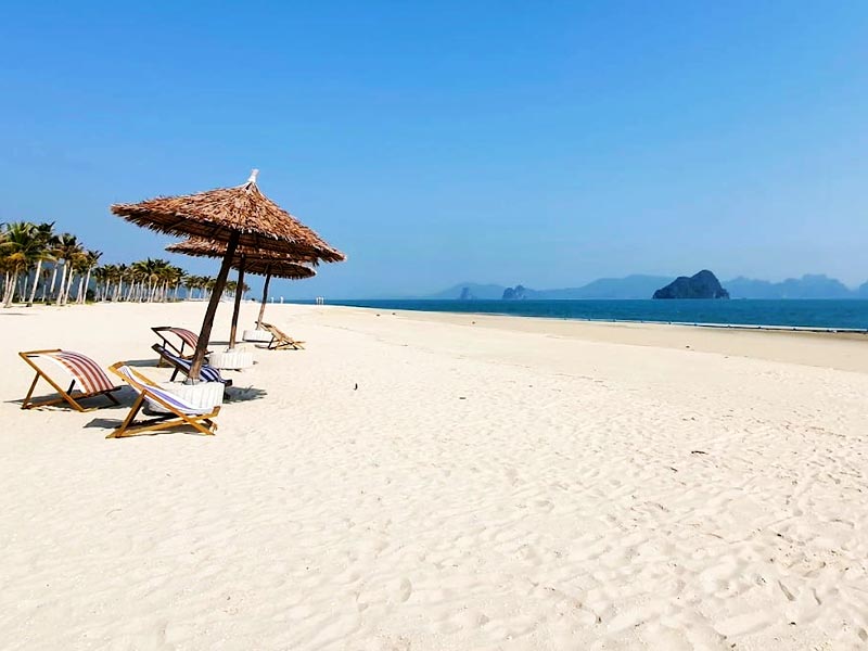 Bai Dai Beach Van Don