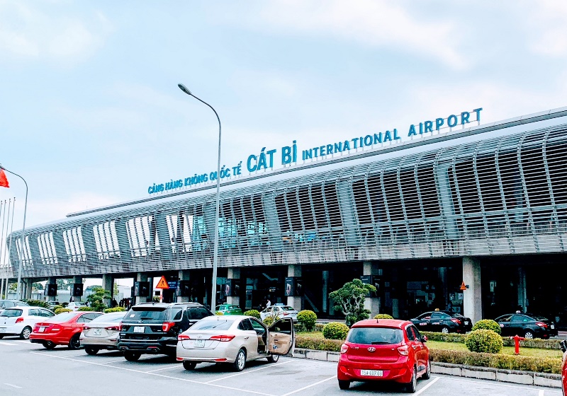Safe private car transfer from Mai Chau to Cat Bi Airport