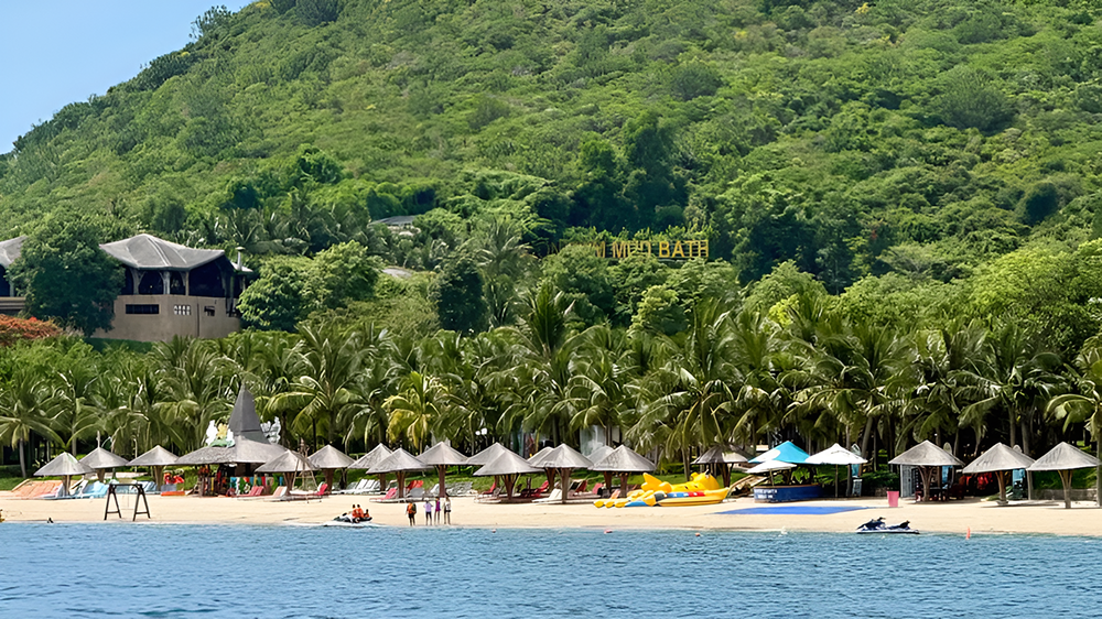 Hon Tam beach and resort area, Nha Trang