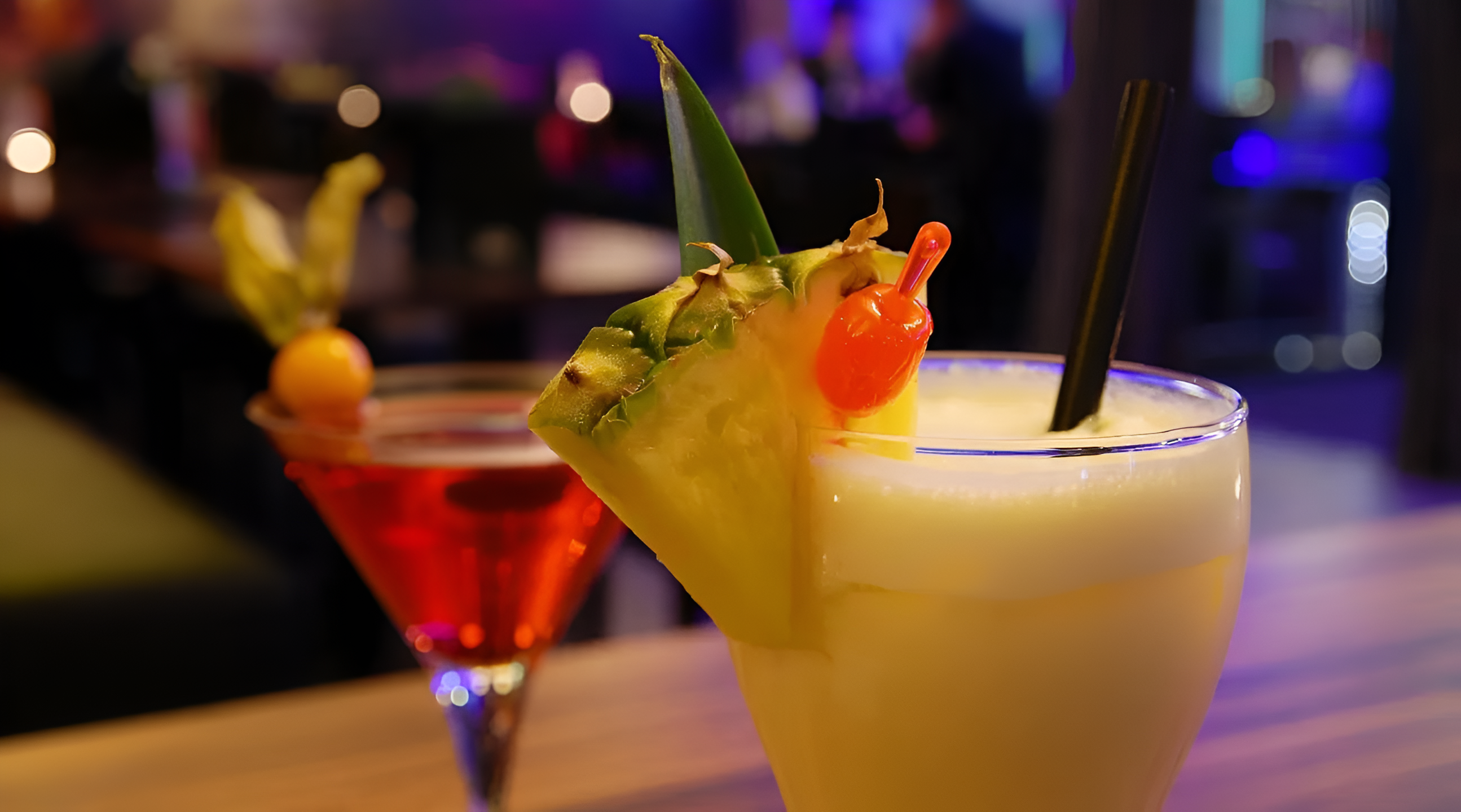 Evening cocktails on board Emperor Cruise Nha Trang
