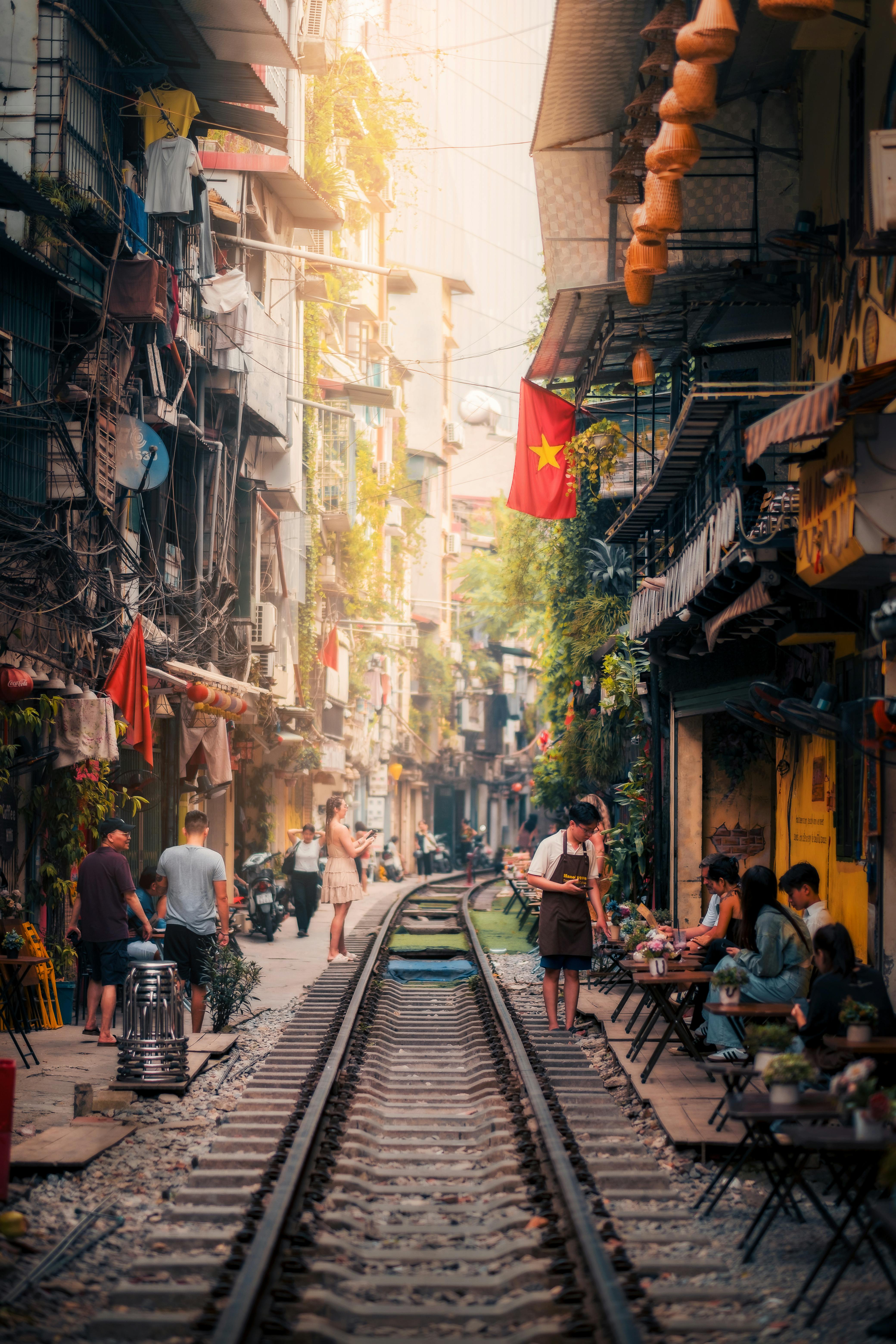 Hanoi Train Street and Old Quarter coffee culture