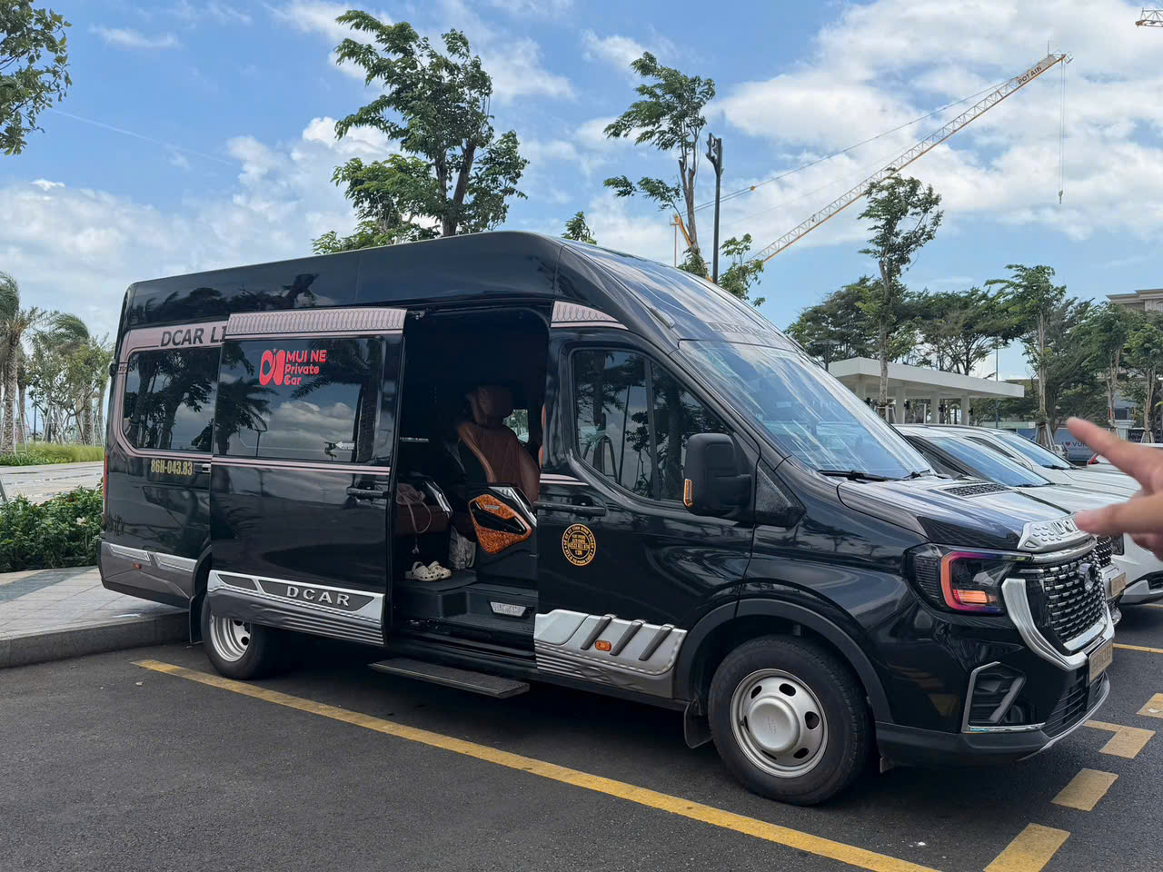 Van 16 Seater - Mui Ne Private Car
