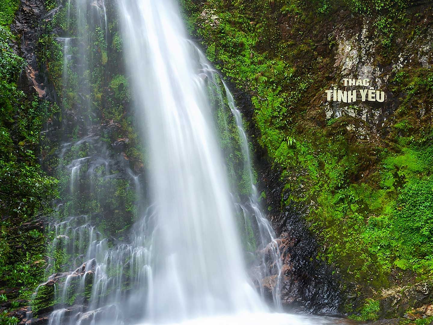 Love Waterfall Sapa