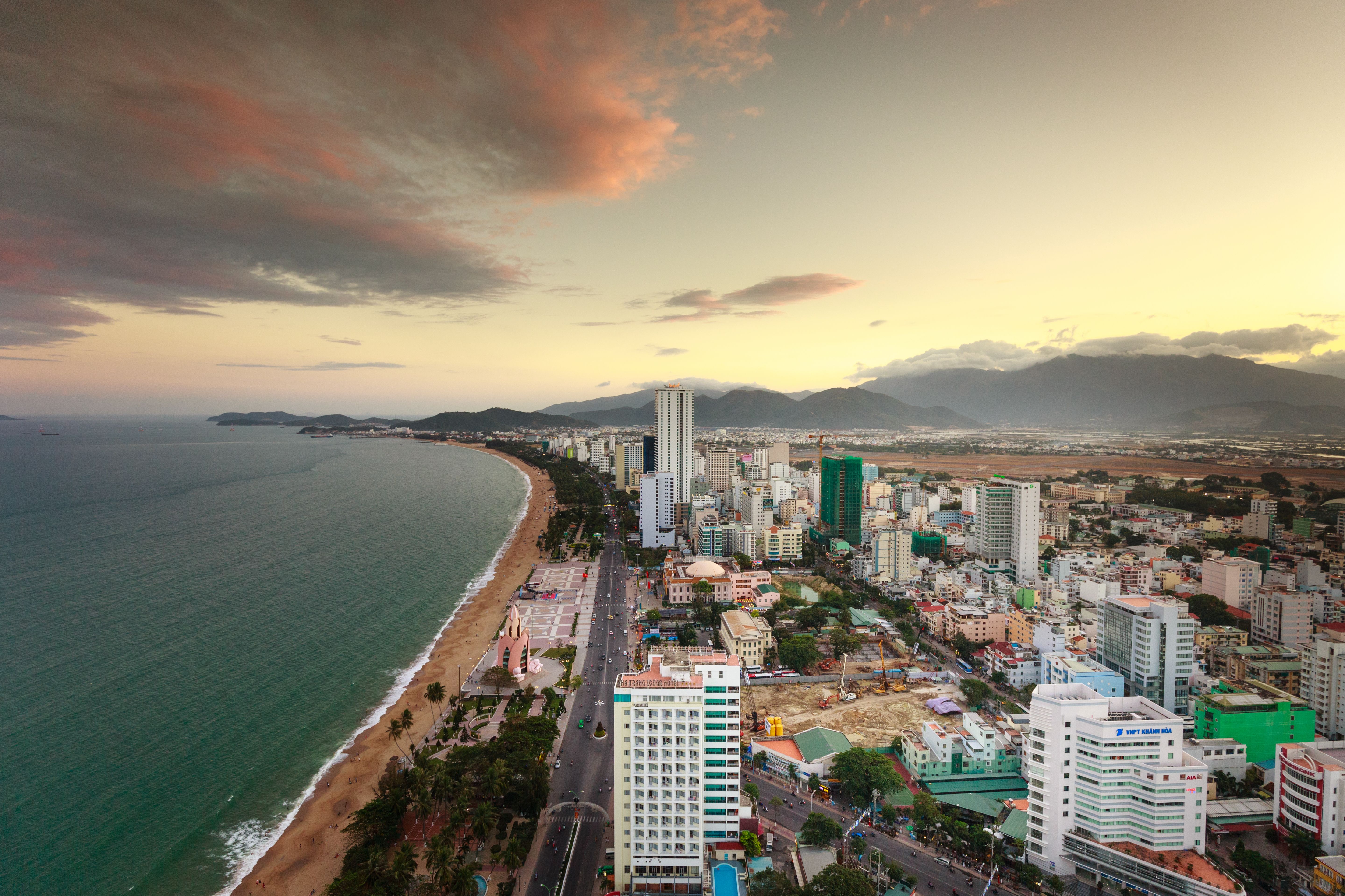 Modern expressways and highway routes toward Nha Trang