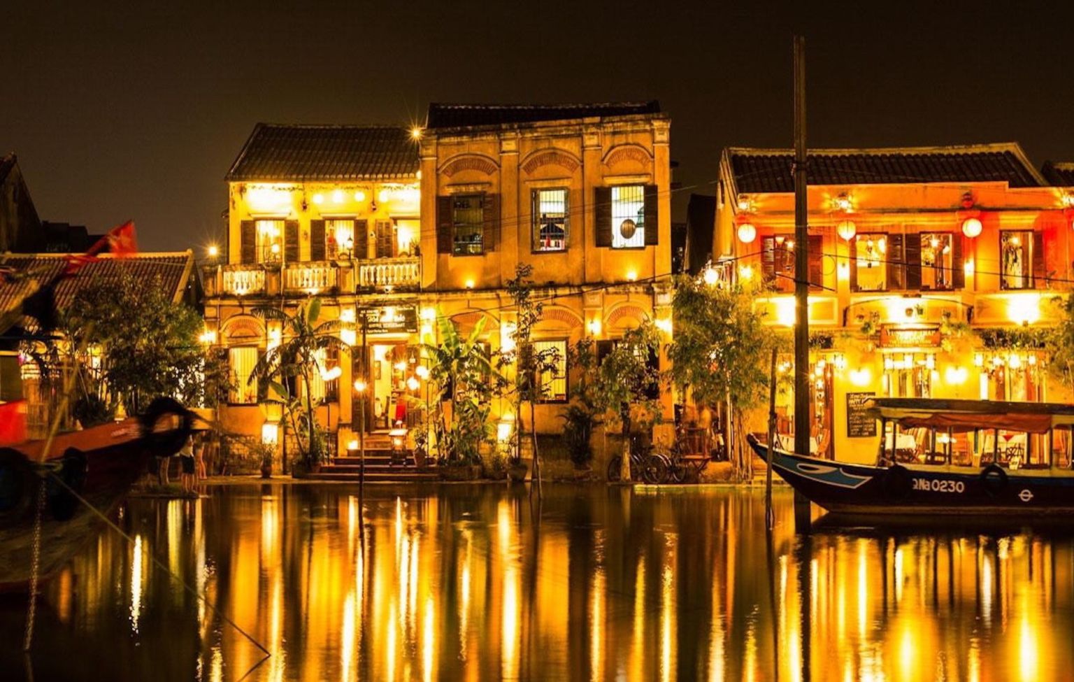 Hoi An Ancient Town Street