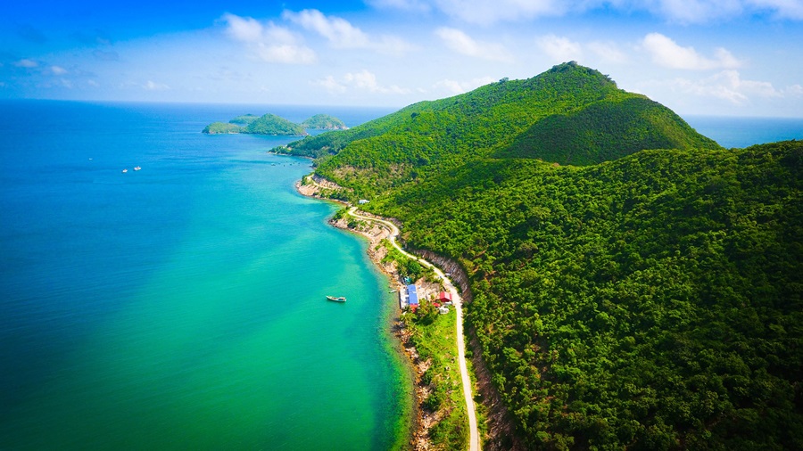 Scenic Journey from Tay Ninh to Rach Gia