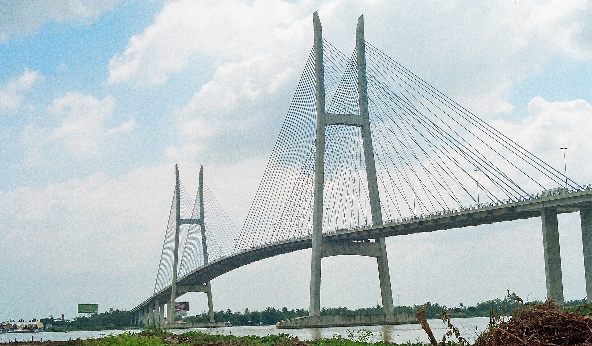 Vinh Long Islet